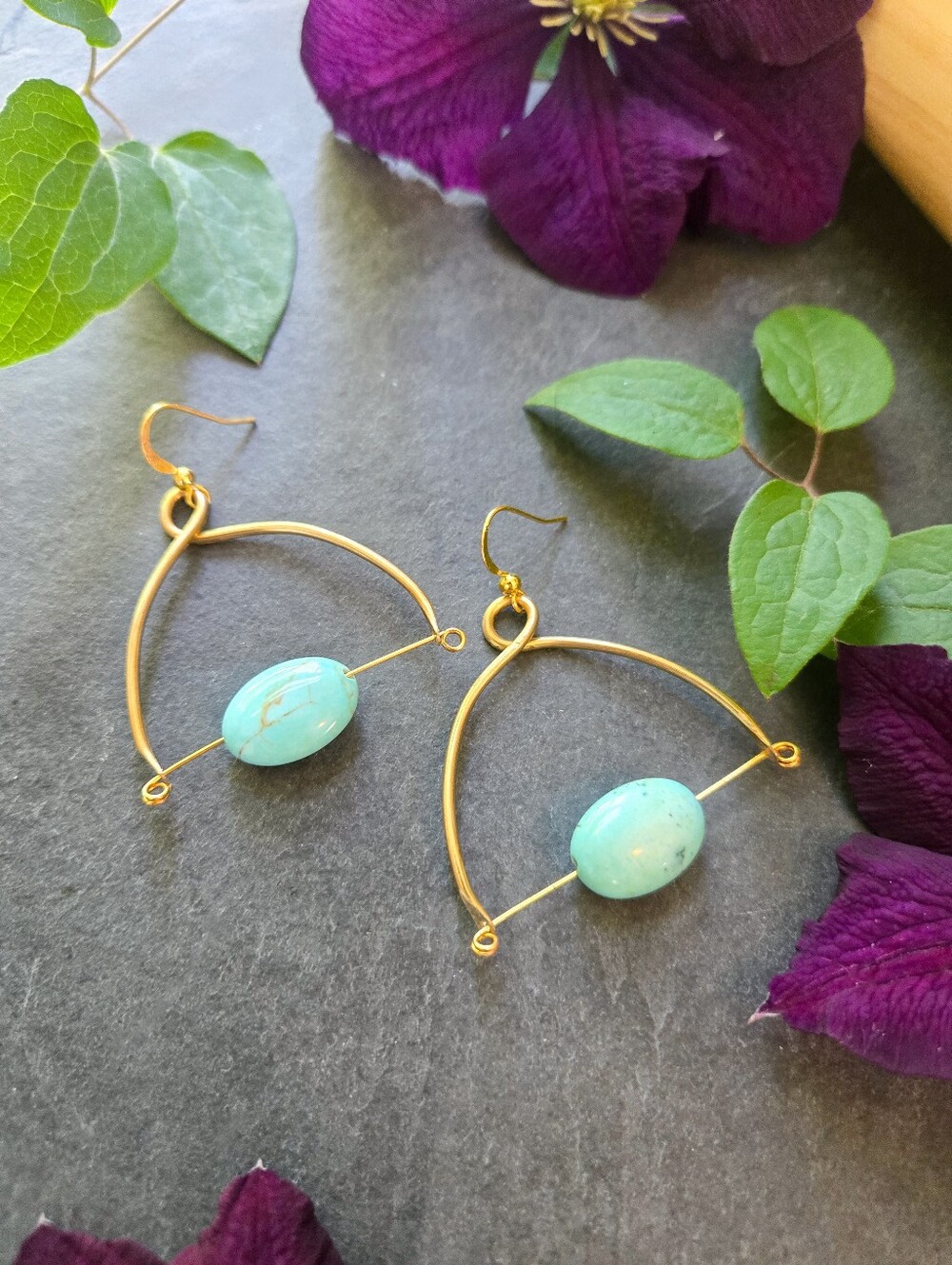 NWT Artisan-Made Turquoise Magnesite Earrings